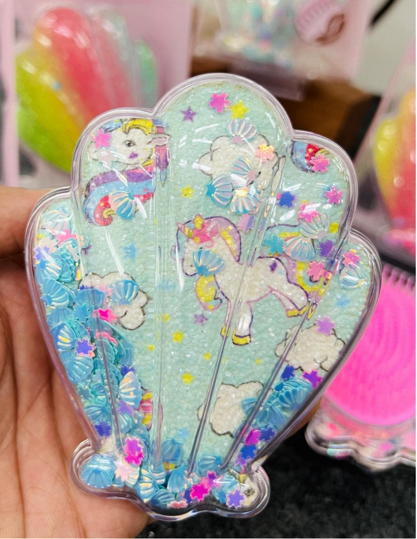 Shell Shaped Sparkle Comb